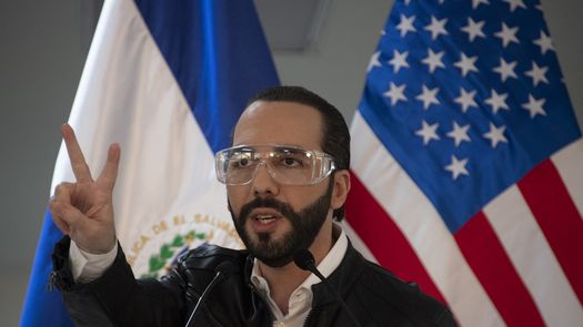 Bukele dice que Trump sí le ayudó a combatir pandillas en El Salvador