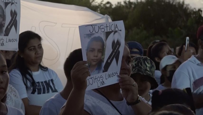El hecho ocurrió en el centro de Alanje donde la niña fue encontrada por sus propios familiares detrás de una casa con fuertes golpes en varias partes del cuerpo.