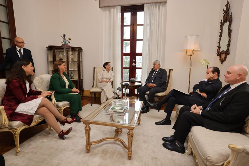 Presidente Mulino y representante de la ONU hablan de la crisis migratoria