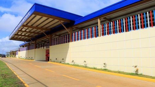 Así quedó la fachada del CEFI Nuevo Emperador, en Panamá Oeste.