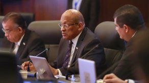 Más de 10 mil posiciones de planilla del Gobierno se están eliminando