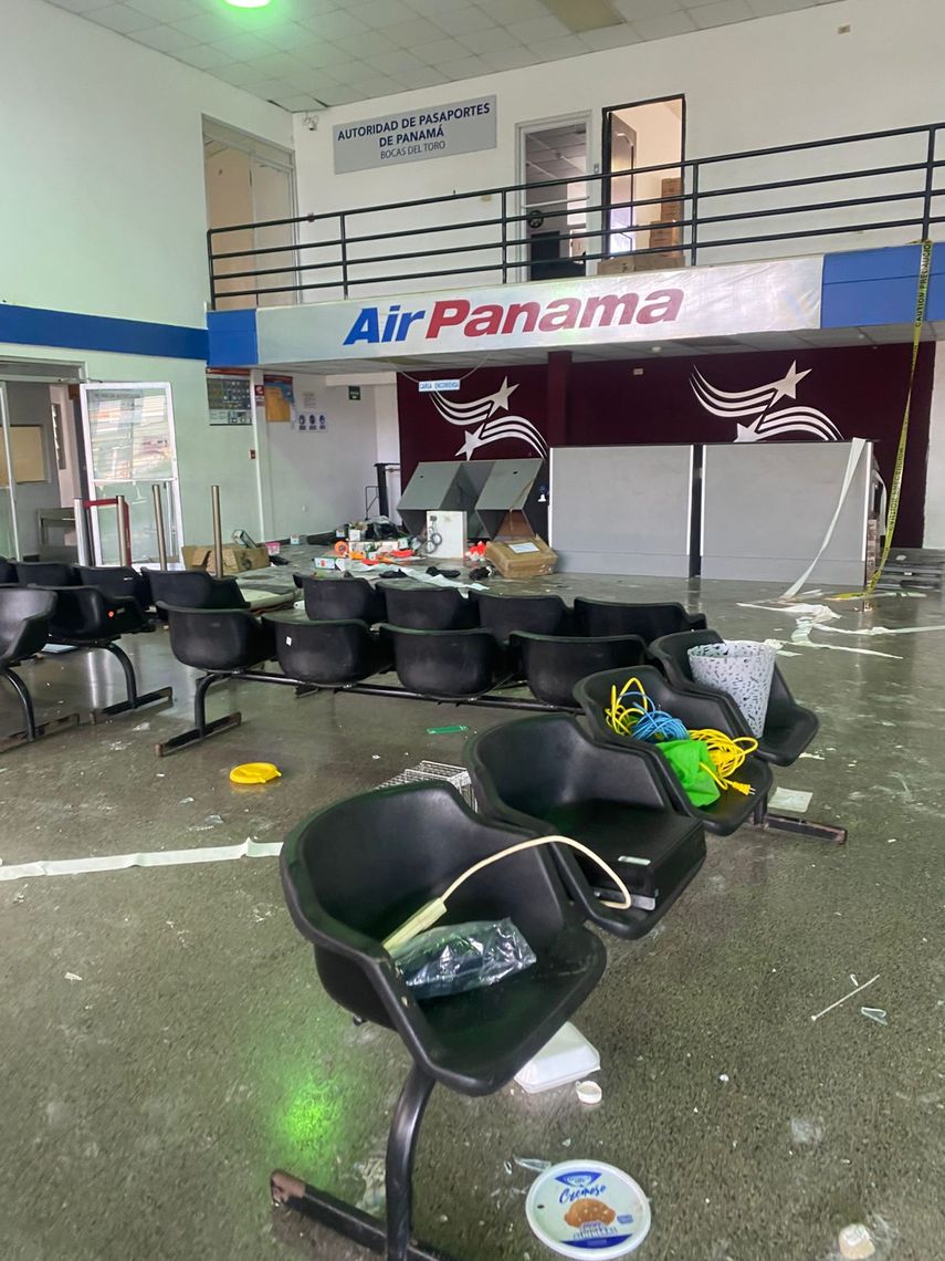 Vandalismo en aeropuerto de Changuinola obliga a suspender operaciones indefinidamente