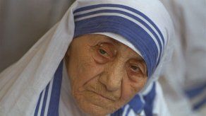Escritos inéditos de madre Teresa se publicarán en agosto