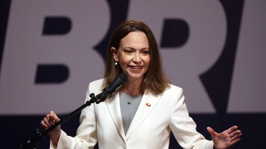 Machado dice que pronto llevará a Venezuela actas de cuestionada elección de Maduro y agradece a Panamá Machado dice que pronto llevará a Venezuela actas de cuestionada elección de Maduro y agradece a Panamá