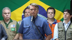 Bolsonaro pide justicia para policías tras muerte por asfixia en maletero