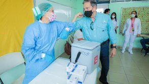 Presidente Cortizo en desacuerdo con propuesta de bares y restaurantes de restringir acceso a no vacunados