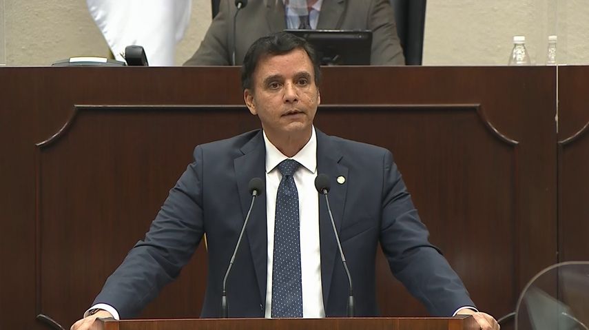 Gerardo Solís justifica planilla de la Asamblea Nacional