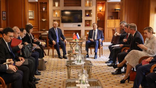 Ministros de G20 se reúnen en India con amenaza de división por Ucrania
