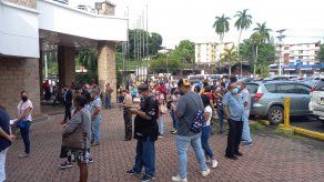 Pacientes crónicos denuncian falta de vacunas y retraso en vacunación