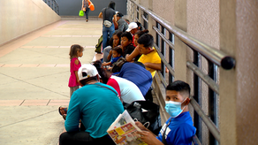 Venezolanos abandonan sueños y piden vuelo humanitario