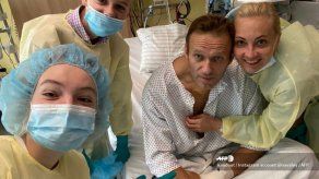 Opositor ruso dice que puede respirar sin ayuda