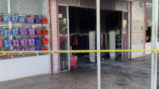 El incendio se registro en horas de la tarde del jueves en Santiago de Veraguas. El incendio se registro en horas de la tarde del jueves en Santiago de Veraguas.