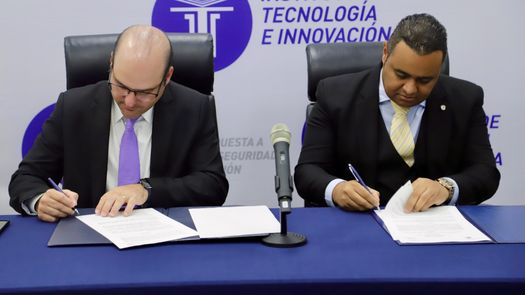 AIG y Acodeco impulsan la digitalización de las comunicaciones oficiales del Estado AIG y Acodeco impulsan la digitalización de las comunicaciones oficiales del Estado