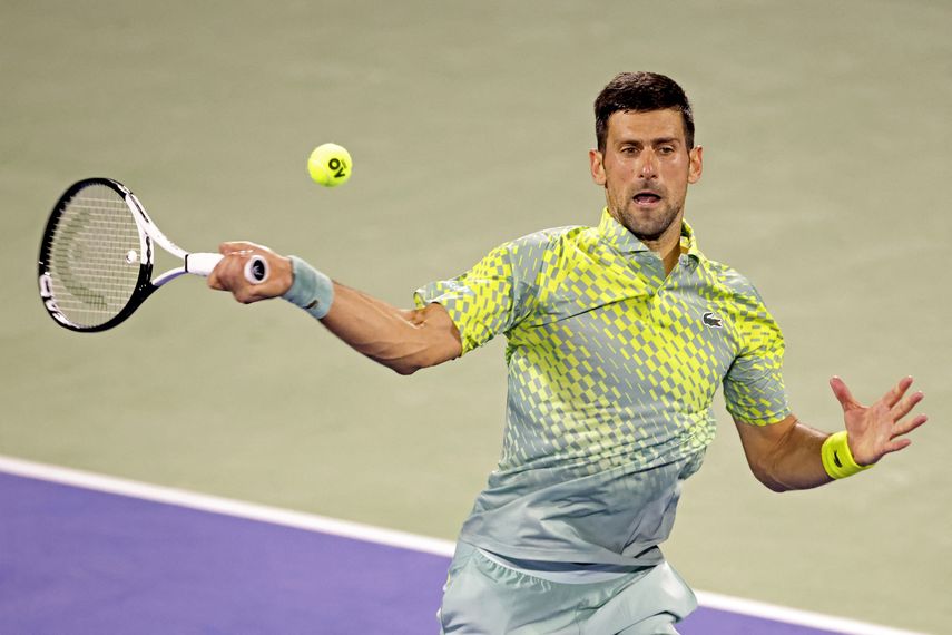 Ténis: Djokovic avança para os quartos de final do ATP 500 do Dubai