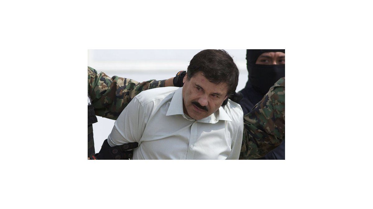 El Chapo Guzmán fue extraditado en 2017 a Estados Unidos. El Chapo Guzmán fue extraditado en 2017 a Estados Unidos.