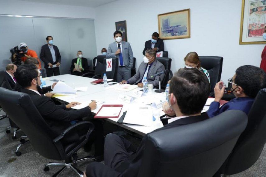 Diputados de la Asamblea: llenos de fueros y privilegios