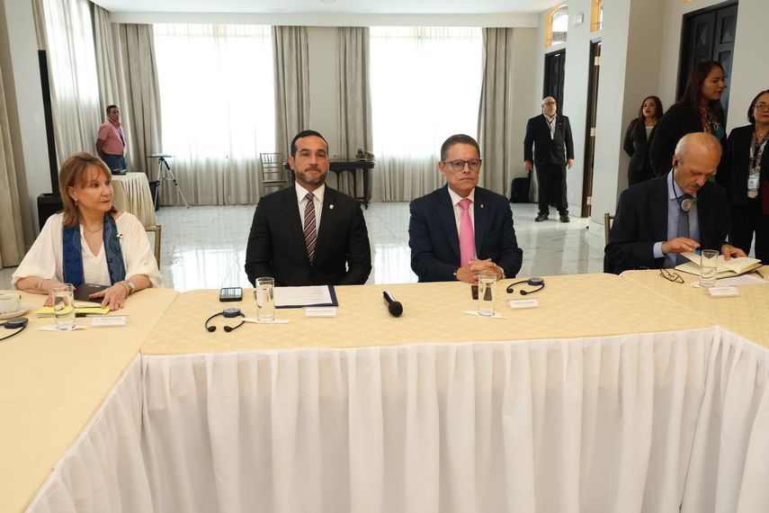 El ministro de Seguridad, Frank Ábrego también estuvo en el encuentro con representante de la ONU. El ministro de Seguridad, Frank Ábrego también estuvo en el encuentro con representante de la ONU.