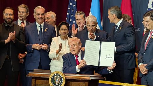 Trump anuncia una nueva coalición militar en Latinoamérica contra los carteles Trump anuncia una nueva coalición militar en Latinoamérica contra los carteles