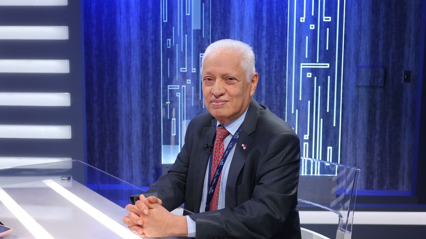 El viceministro del MEF se refirió a las diferencias de opinión respecto a la gobernanza y desafíos políticos del país, especialmente en tiempos de elecciones. El viceministro del MEF se refirió a las diferencias de opinión respecto a la gobernanza y desafíos políticos del país, especialmente en tiempos de elecciones.