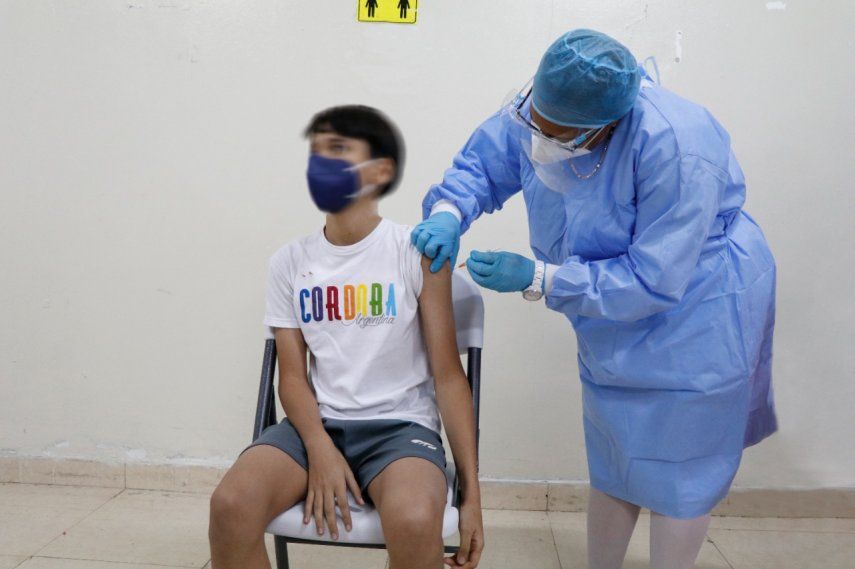 La FDA autorizó la vacuna covid-19 de Pfizer en niños de 12 a 15 años.