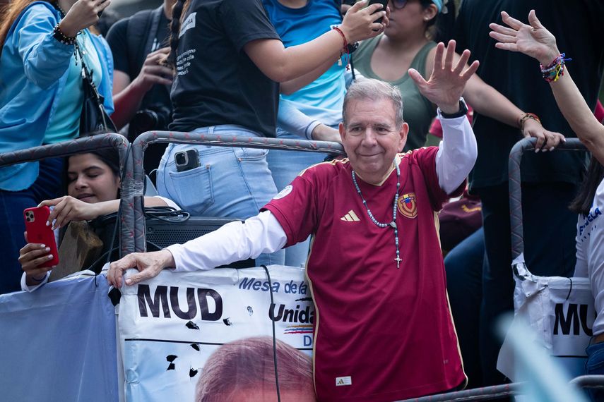 Edmundo González Urrutia promete salarios dignos a trabajadores de Venezuela