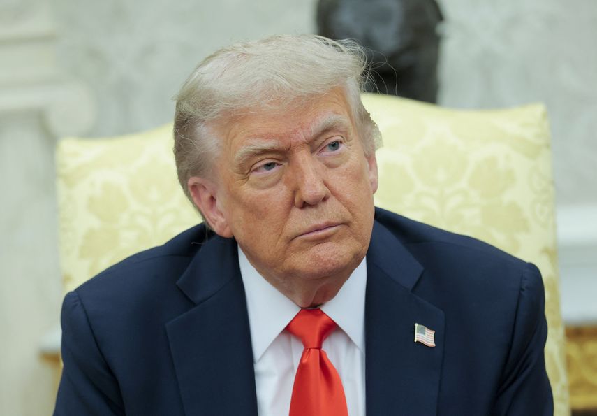 Trump anuncia negociaciones comerciales entre EEUU y China el lunes