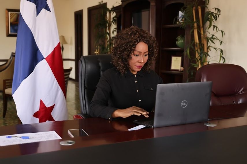 La viceministra de Gobierno, Juana López, quien representó a las autoridades de Panamá en este evento. La viceministra de Gobierno, Juana López, quien representó a las autoridades de Panamá en este evento.