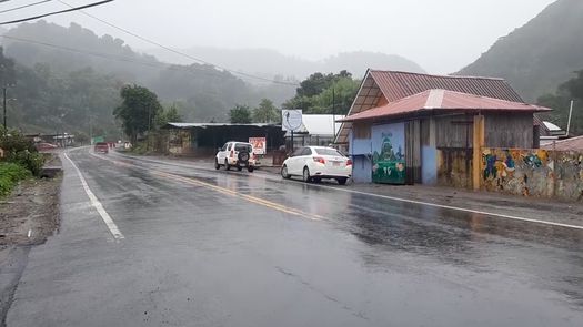 Armando Palacios, director regional del Sinaproc, informó que los monitoreos indican que todos los ríos se han mantenido en su cauce aunque con mucha suciedad y turbiedad. &nbsp;