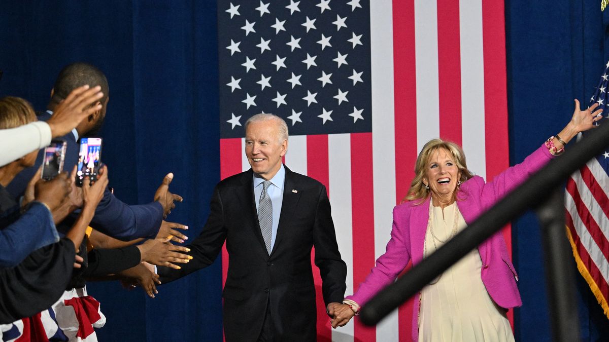 Biden busca tender puentes reales y políticos en un dividido EEUU