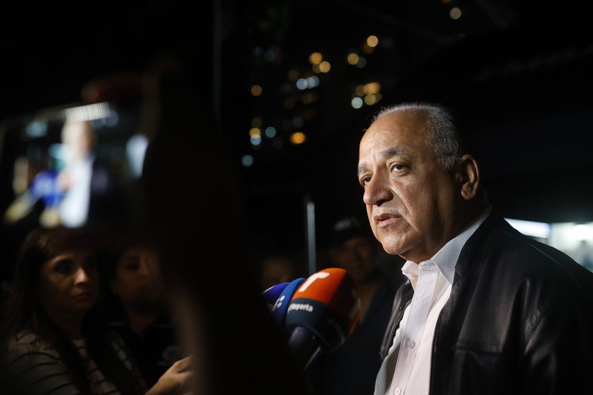 El expresidente de Panamá, Ricardo Martinelli, partirá hacia Nicaragua en su avión privado la tarde de este lunes 31 de marzo, según confirmó su vocero Luis Eduardo Camacho. La embajadora de Nicaragua en Panamá, Jessica Padilla, podría acompañarlo en el trayecto hasta Managua. El expresidente de Panamá, Ricardo Martinelli, partirá hacia Nicaragua en su avión privado la tarde de este lunes 31 de marzo, según confirmó su vocero Luis Eduardo Camacho. La embajadora de Nicaragua en Panamá, Jessica Padilla, podría acompañarlo en el trayecto hasta Managua.