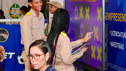 Expo Vocacional Futuro 360 orienta a estudiantes a elegir carrera profesional Expo Vocacional Futuro 360 orienta a estudiantes a elegir carrera profesional