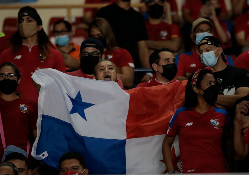 Panamá recibe a El Salvador en busca de Catar-2022