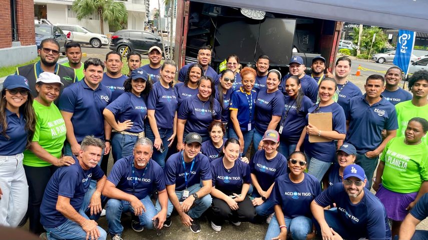 Tigo Panamá refuerza su compromiso con la transformación digital y social. Tigo Panamá refuerza su compromiso con la transformación digital y social.