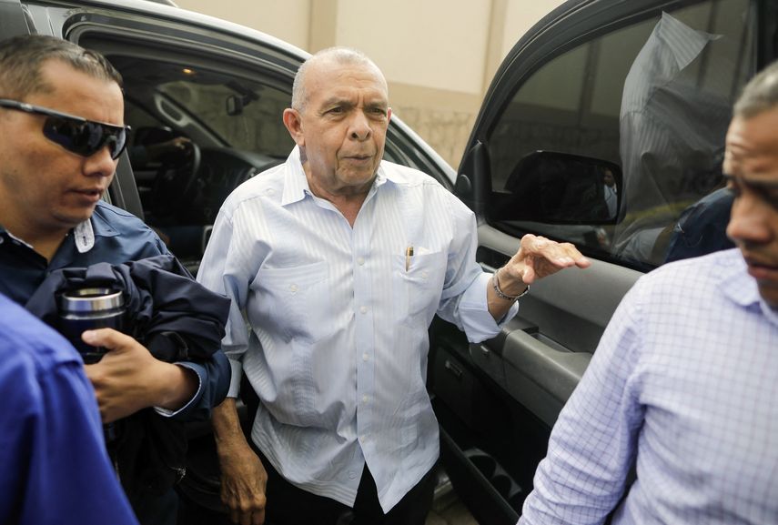 Honduras: Expresidente Porfirio Lobo comparece por corrupción