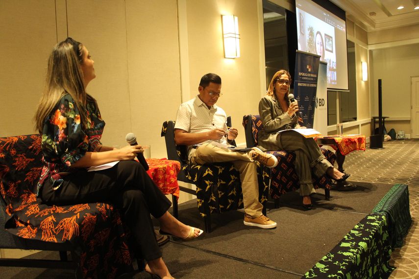 La elaboración de la Estrategia y Hoja de Ruta 2024-2035 de Turismo Indígena para la Comarca Guna Yala responde a un apoyo del Banco Interamericano de Desarrollo para impulsar el desarrollo sostenible del turismo. La elaboración de la Estrategia y Hoja de Ruta 2024-2035 de Turismo Indígena para la Comarca Guna Yala responde a un apoyo del Banco Interamericano de Desarrollo para impulsar el desarrollo sostenible del turismo.