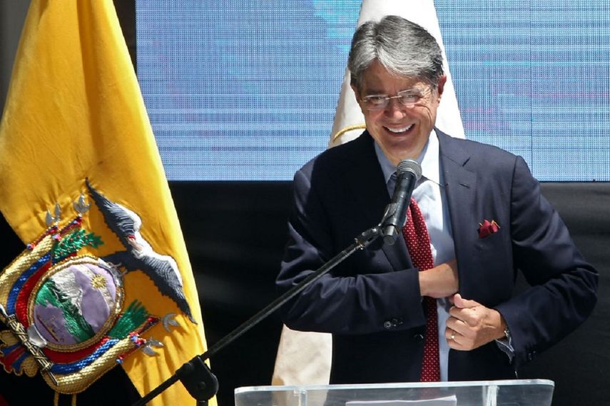 Guillermo Lasso pide renuncia a su gabinete en Ecuador