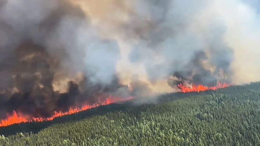 Canadá:10 millones de hectáreas quemadas por megaincendios. Canadá:10 millones de hectáreas quemadas por megaincendios.