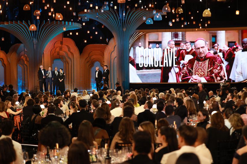 Película Conclave aumenta un 283 % sus vistas tras muerte del papa Francisco