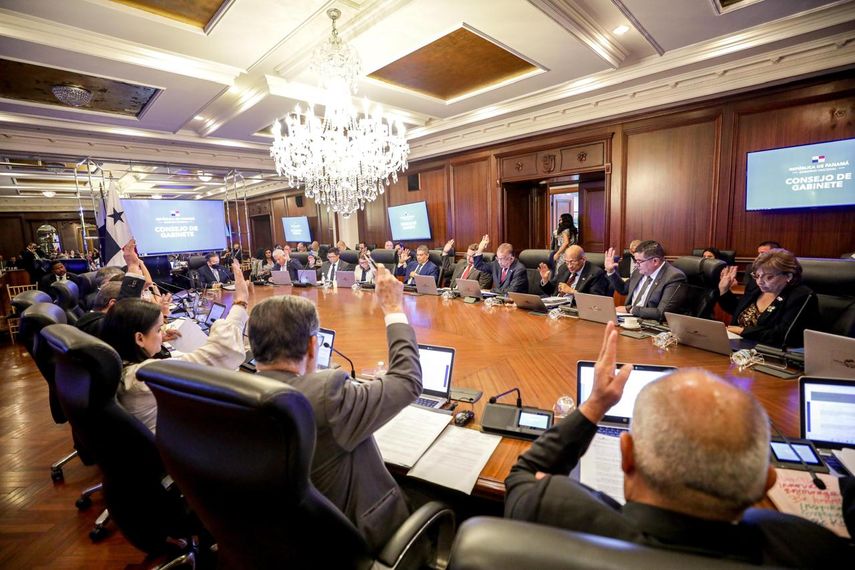 El Gabinete explicó que este crédito al Presupuesto del Estado beneficiará varias entidades del Sector Público ante falta de asignación presupuestaria. El Gabinete explicó que este crédito al Presupuesto del Estado beneficiará varias entidades del Sector Público ante falta de asignación presupuestaria.