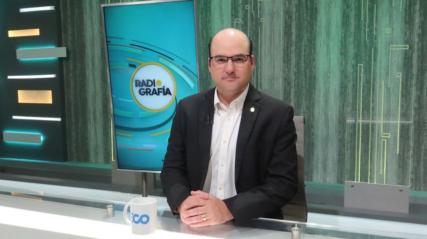 Adolfo Fábrega, presidente de la Cámara de Comercio, hace un llamado a trabajar hacia la efectividad y la productividad de la economía de Panamá. Adolfo Fábrega, presidente de la Cámara de Comercio, hace un llamado a trabajar hacia la efectividad y la productividad de la economía de Panamá.