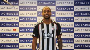 El defensor internacional panameño Micahel Amir Murillo, apartado del primer equipo del Olympique de Marsella luego de su bajo rendimiento en los partidos ante Brujas (0-3) y París FC (2-2) a finales de enero, fichó este viernes por el Besiktas, anunció este viernes el club turco.