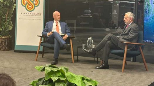 El Canal de Panamá es un enlace vital en las cadenas globales de suministro. El Canal de Panamá es un enlace vital en las cadenas globales de suministro.