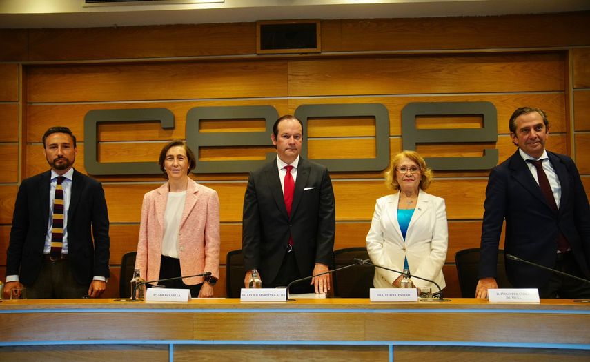 Canciller Javier Martínez Acha presenta proyectos de interés a empresas españolas
