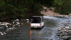 Otro estudiante indígena falleció al ser arrastrado por un río en Panamá, el segundo de esta semana, lo que reaviva las críticas por el abandono estatal y la falta de infraestructura en esa zona.