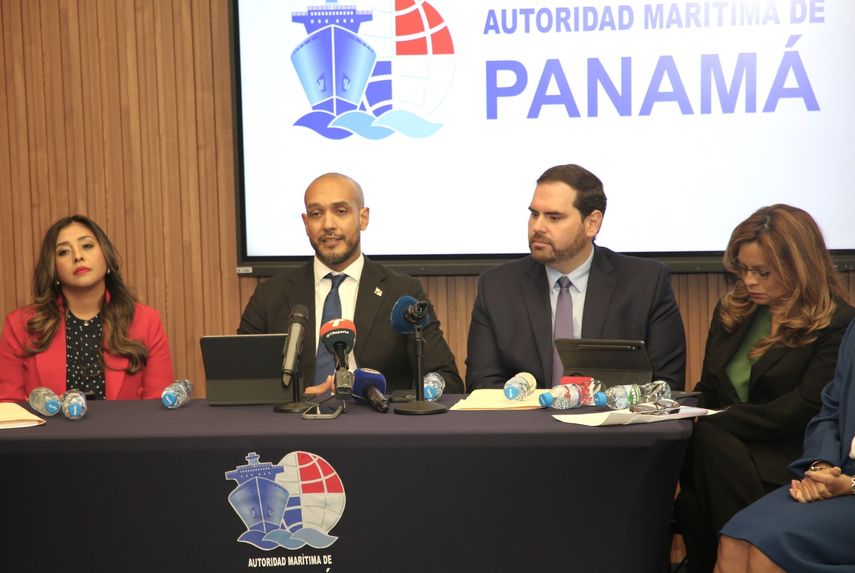 Panamá establece política de cero tolerancia ante indebido uso de su bandera