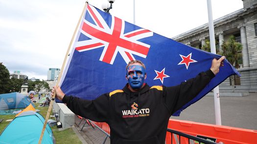 Nueva Zelanda reabre del todo sus fronteras y aguarda lento regreso de visitantes