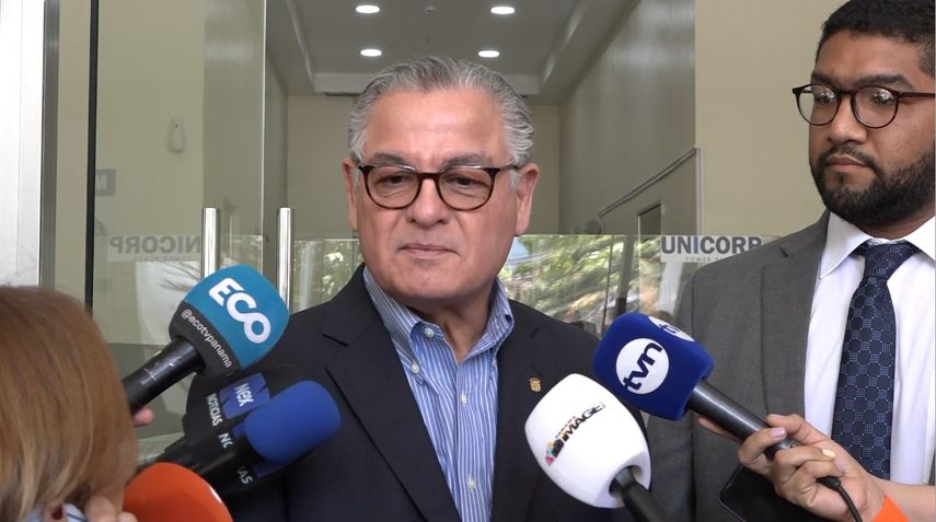 Contralor promete investigar irregularidades con auxilios económicos del Ifarhu