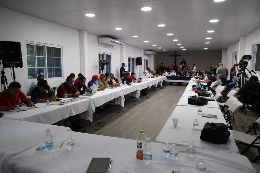 Gobierno adoptó posición cómoda en Mesa Única de Diálogo