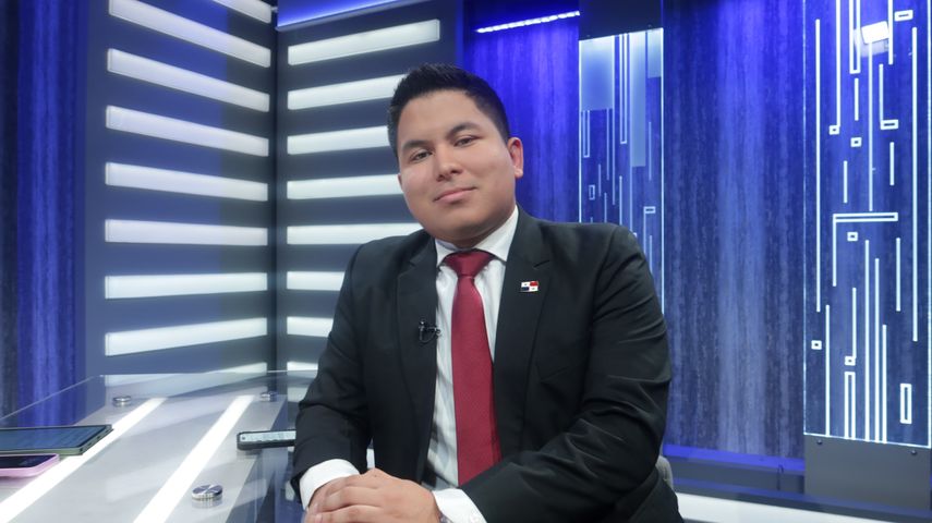 Neftalí Zamora cuestiona ley temporal para déficit de la CSS: Es un método de presión