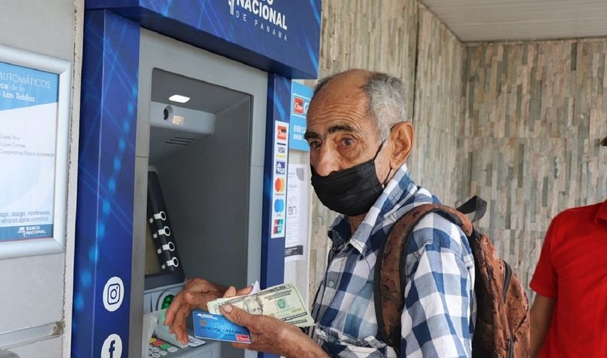 El Mides recuerda a los beneficiarios de 120 a los 65, Ángel Guardián y Red de Oportunidades que deben ingresar a la web de la institución